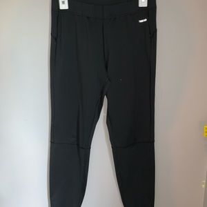 🖊BLACK REEBOK LEGGINGS🖊